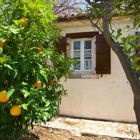 W Kefalonian Vintage Villa